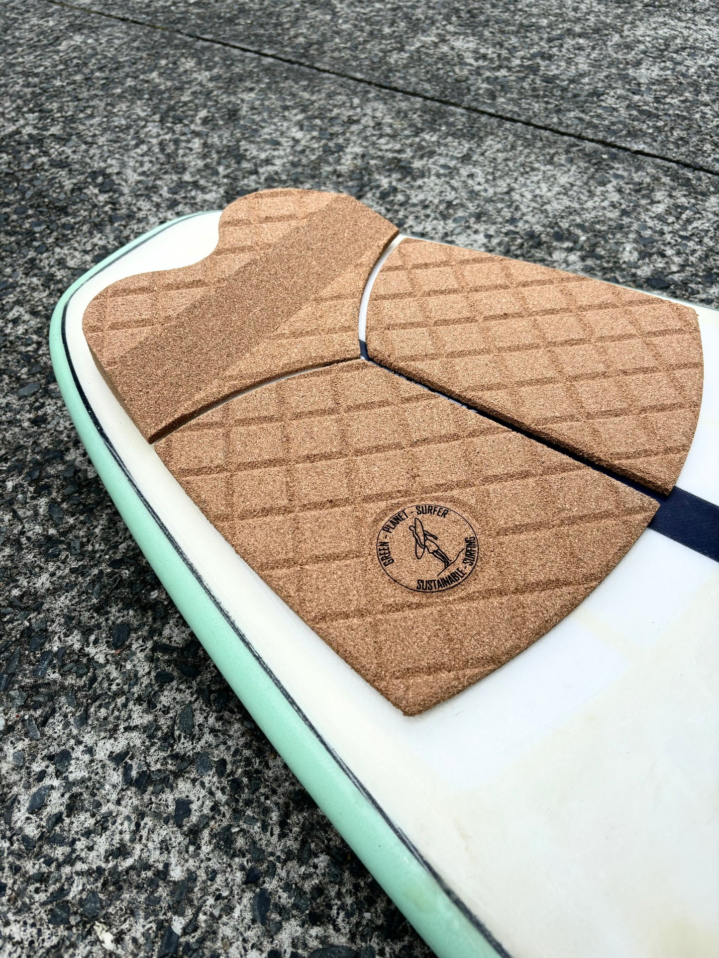 Eco Tail Pad-Retro