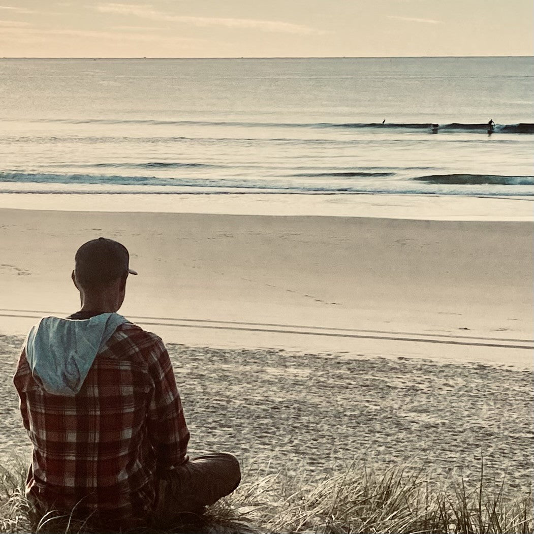 The Sustainable Surfer - Surfing as Meditation: Connecting with Nature Through Movement